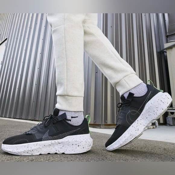 Nike Crater Impact Men's Sneakers Size 9.5 Used Exc MSRP $100 - Picture 1 of 11